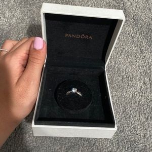 Pandora ring